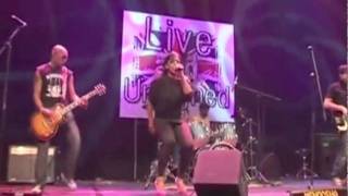 Menoosha - Live & Unsigned 2009