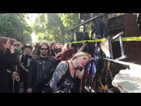 Berlin Carnival 2018 - The Rock Truck Video Clip 1