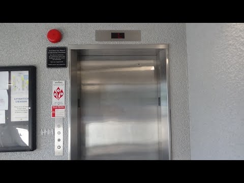 Delaware Traction Elevator (Car 1) at Sea Colony - Annapolis House, Bethany Beach, DE