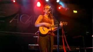 Ingrid Michaelson - Dublin 14 novembre 2012 - 1. Palm Of Your Hand, Soldier