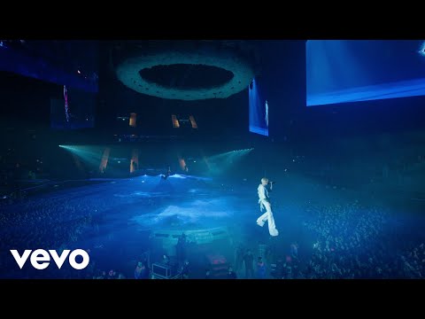 CA7RIEL & Paco Amoroso, TINI - AGUA (En Vivo - Buenos Aires | Video Oficial)