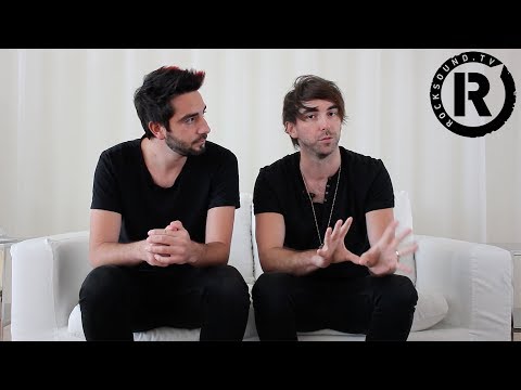 All Time Low - Last Young Renegade (Video History)