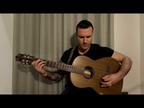 Gianluca Chiaradia - Villa-Lobos played with a pick. Etude in E minor (Plectrum)