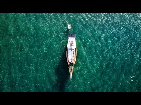 We Have to Sail Our Rescued Boat Back to the Shipyard! — Sailing Yabá 301