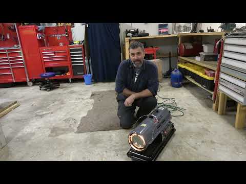 Dyna Glo 80000BTU Forced Air Diesel And kerosene Heater. Turns the 20's into the 50's fast!