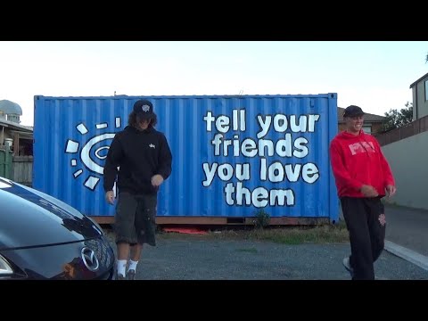 W4XHEAD: 2 BLESSED 2 B STRESSED