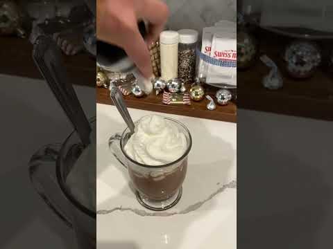 I made a HOT CHOCOLATE BAR ?!
