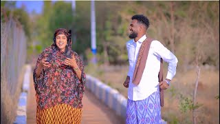 Download lagu IDIL AYRUUSH & BISHAAR AWAL - DHAANTO HANBALYO AROOS - 2025 VIDEO mp3