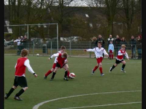Wieldrecht F1 seizoen 2009-2010.wmv