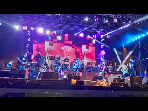 Hasta Las Manos - Pobre Corazón / Pa' La Selección (En Vivo)
