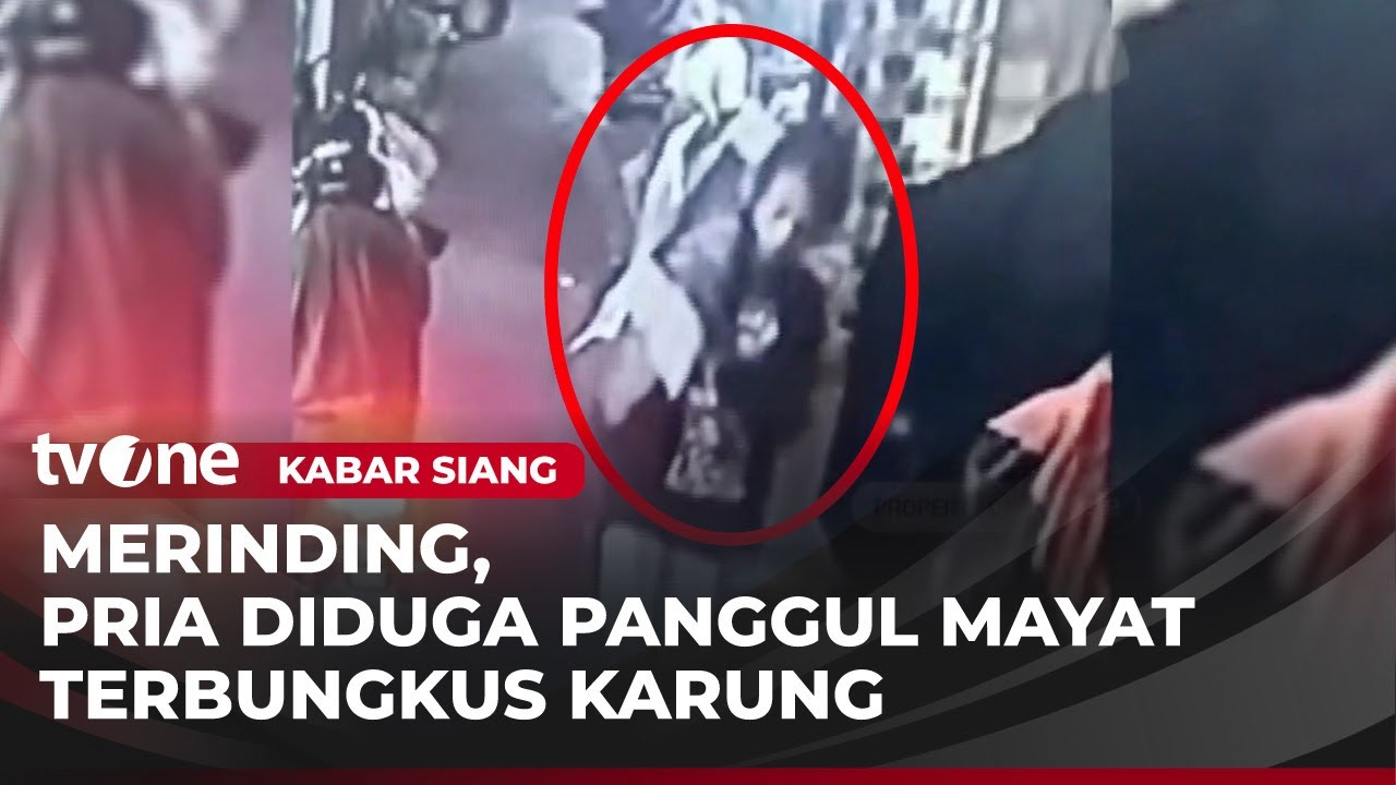 VIRAL! Pria Diduga Panggul Mayat Melintas Permukiman Warga | Kabar Siang