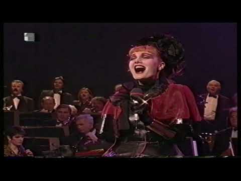 JOSIPA LISAC - ˝Neka cijeli ovaj svijet˝ (Jalta, Jalta)