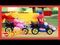Mario Kart Raceway Hot Wheels