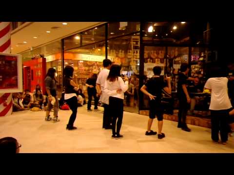 120831 KPOP Dance Off Vol 26: SNSD - Hoot