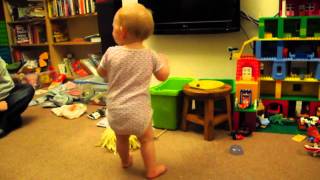 Polly bops to the Lovely Eggs