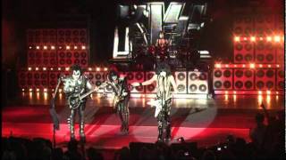 KISSONLINE EXCLUSIVE: &quot;Comin&#39; Home&quot; live from the KISS Kruise!