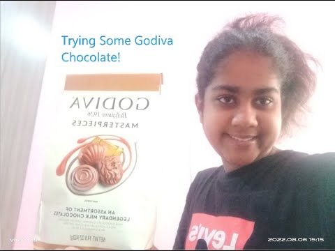 Trying Some Godiva Chocolate!