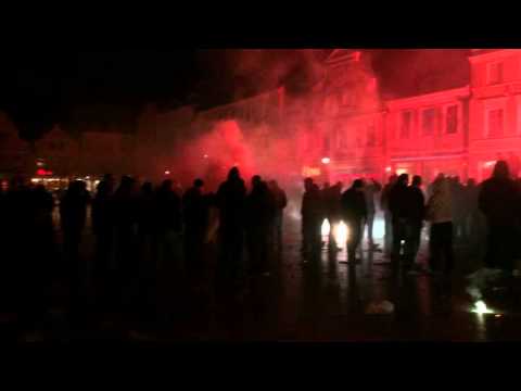 50 Jahre Energie Cottbus: Altmarkt glüht im Energie-Rot