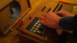 Michel Waisvisz's Crackle Synthesizer played by Jan St. Werner