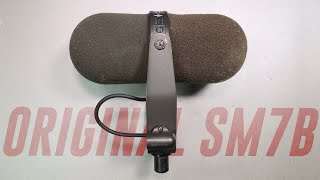 Video thumbnail for Shure SM5b Review / Test (vs. SM7, SM7b, RE20) - The Original SM7b by Podcastage