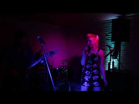 GLAMOUR GUTS live in Strasbourg