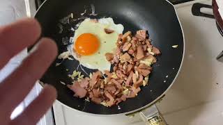 エモを求めたチャーハン