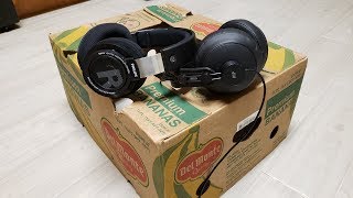 Monoprice Retro vs Philips SHP9500 Comparison