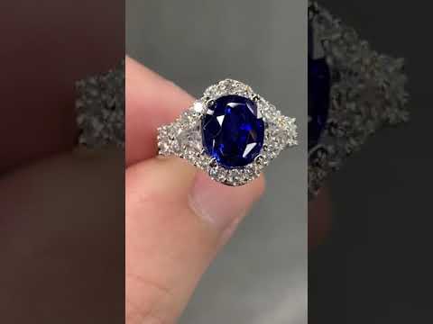 Royal blue Ceylon sapphire & D VVS Diamond Ring Platinum