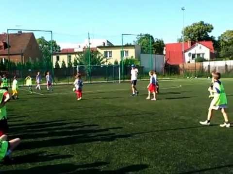 SPARING UKS 11 - LZS KOŚCIELEC ROCZNIK 2002/2003  23.06.2012 (DRUGA POŁOWA B)MOV_4406.mp4