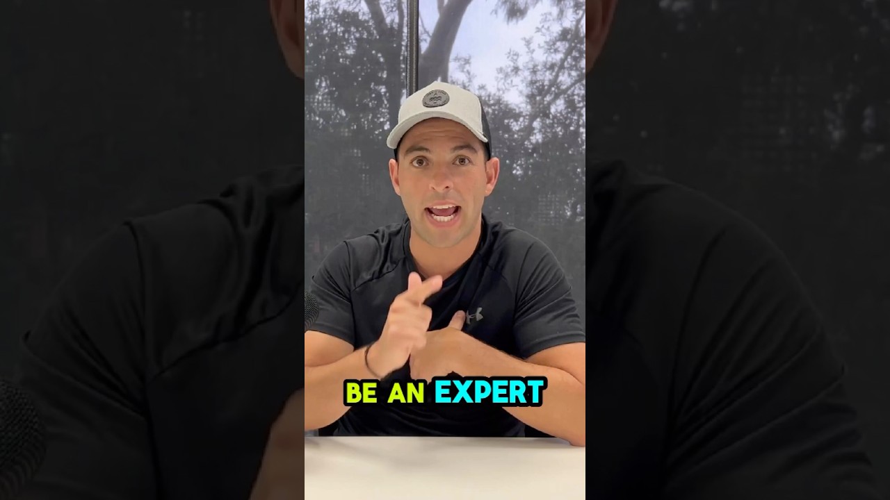 Make your small business marketing stand out by being an expert
