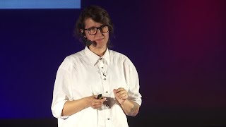 Най-важният въпрос във фотографията | TEDxSofia 2018