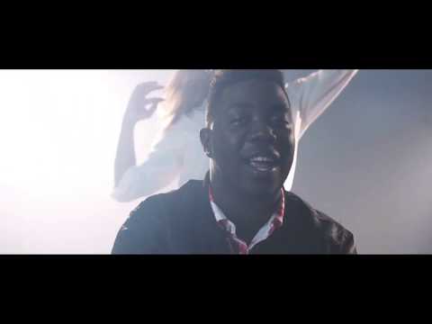 The F feat. Robinho - Dosis