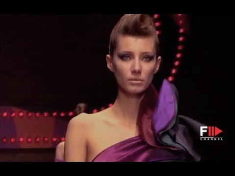 LAURA BIAGIOTTI Fall 2009/2010 Milan - Fashion Channel