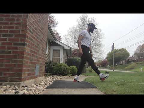 Cross Rope Routine. 100 Burpees and 1000 skips.