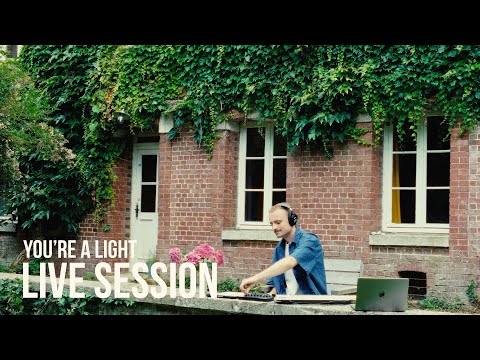 heylucas & Benji Lewis - You're a Light (Live Session)