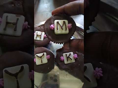 #chocolate#chocolatecupcakes #whitechocolate #cupcakes#homemadecake #chocolatelovers #cutecakes ♥️😋😋