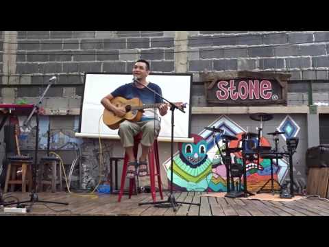 Sixmenonguard - Let the Love in (สาวแว่น) Live @ Brownstone 1/14/2017