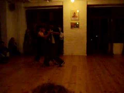  Maria Mondino  and  Ismael Ludman  are  dancing  to  the  tango  "  El Ingeniero  "