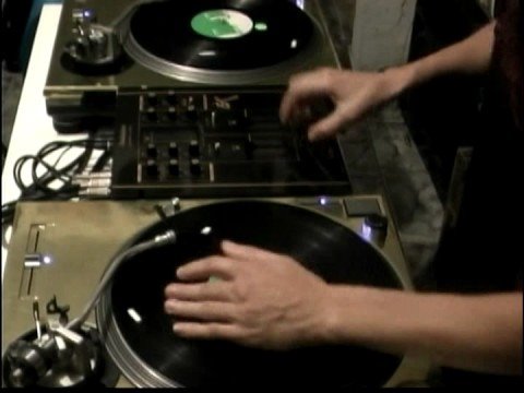 Dj Tano - Scratch & Batidas