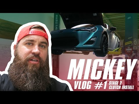 Mickey Installs a New FRS Clutch for Tanner Fox!