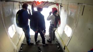 Door Falls Off Airplane In Flight! -- DANGEROUS SKYDIVING...