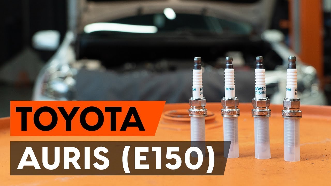 Jak vyměnit zapalovací svíčky na Toyota Auris E15 – návod k výměně