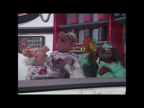 The Muppet Show - 423: Carol Channing - Pigs in Space/Veterinarians Hospital (1980)