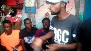 TEAM KOLABO VS REPLIKAN