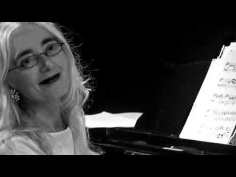 Gilda Buttà plays Aurelio Canonici's "Aura"