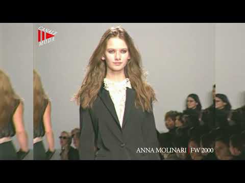 ANNA MOLINARI Fall Winter 2000 Milan 4K - Canale Moda
