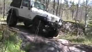 preview picture of video 'maylong 4wheeling'