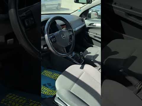 фото opel astra  0