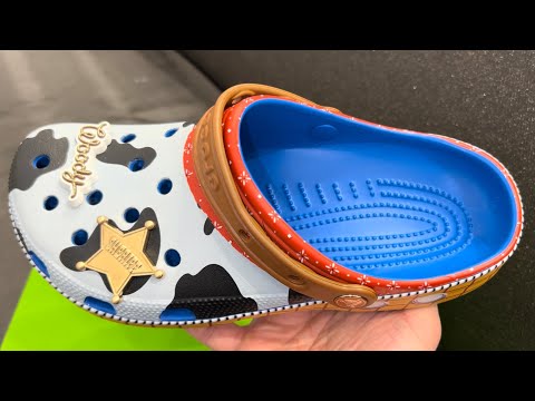 Crocs Classic Clog Toy Story Woody