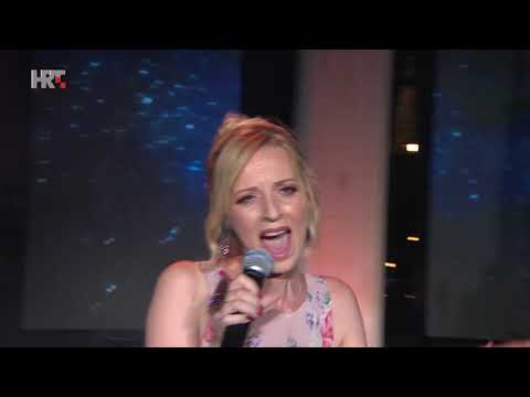 Izabela Martinović - Opusti se SPLITSKI FESTIVAL 2018.(live)